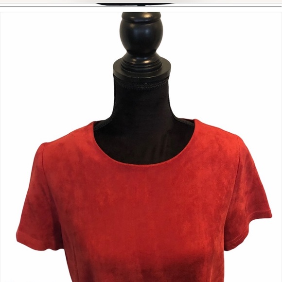 NWOT Design Lab Lord & Taylor faux suede top - Picture 3 of 8